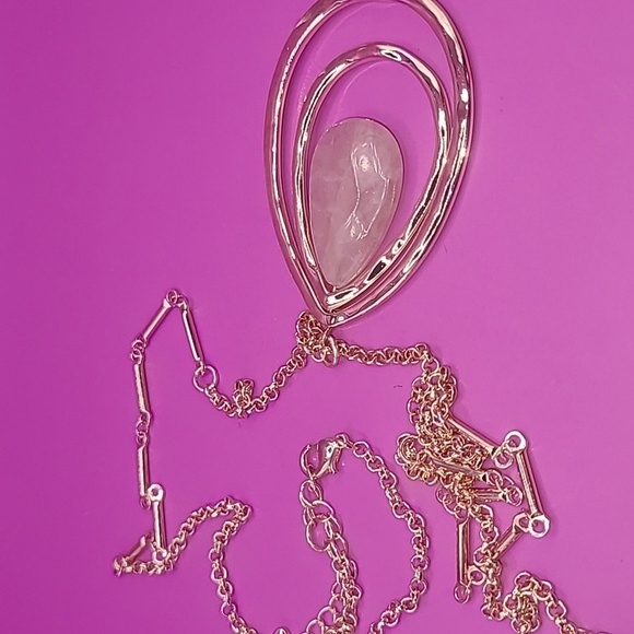 Long semi precious necklace in rose gold tone made by Sonoma. - Picture 9 of 11